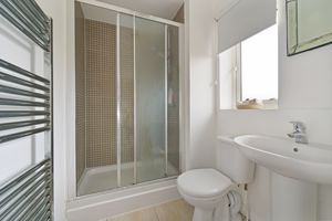 En-Suite- click for photo gallery